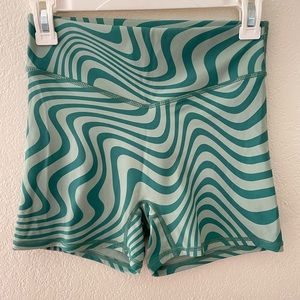 Balance Workout Shorts 💚